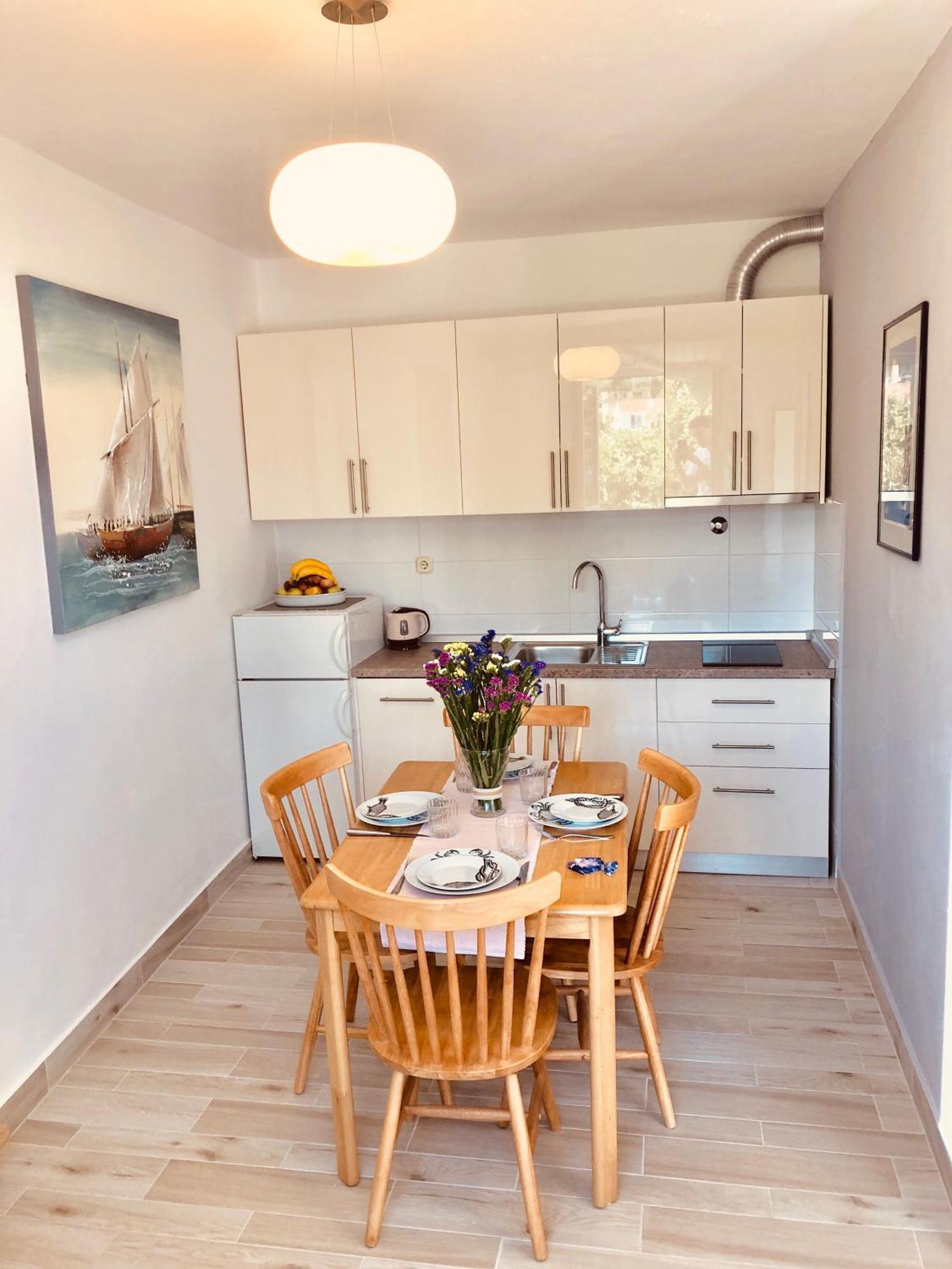 חוואר Apartments Sunny Elza מראה חיצוני תמונה